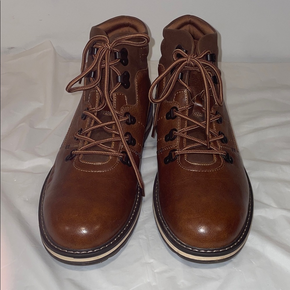 Men's Classic Brown Leather Boots